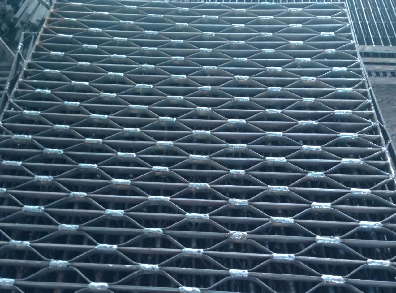 Honey Comb Grating Exporter in India